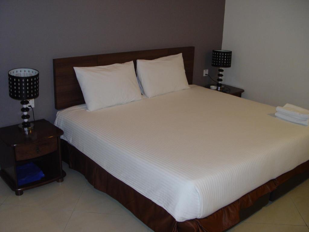 Jb City Hotel Johor Bahru Rum bild